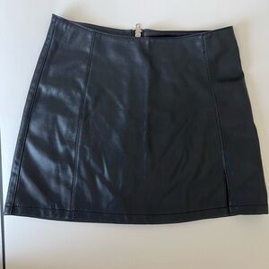 Skirt forever 21 Leather